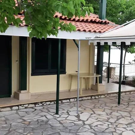 Ferienhaus Eden By The Sea Nikiana